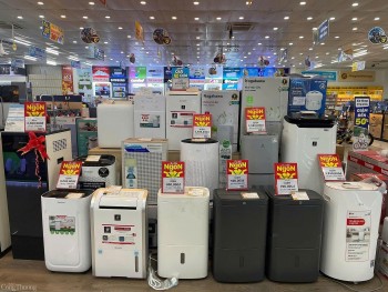 Mùa nồm, máy hút ẩm 'giá sốc' được nhiều người tìm mua
