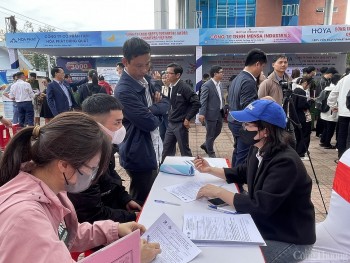 Quảng Ngãi: Giao dịch việc làm sôi động ngay từ đầu năm