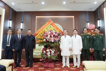 Chủ tịch TP. Hà Nội chúc mừng Bệnh viện 108 nhân Ngày Thầy thuốc Việt Nam