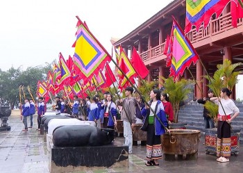 Lễ Dâng trâu tế trời đền Chín Gian có gì đặc biệt?