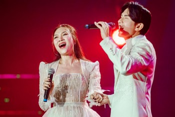 Mỹ Tâm, Đan Trường tình tứ trên sân khấu 'Anh em kết đoàn 2'