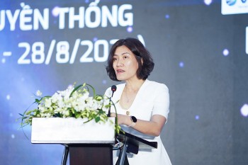 Bà Nguyễn Thị Hồng Nga làm Tổng biên tập Báo Xây dựng