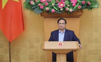 Thủ tướng: Không được lơ là, chủ quan, tiếp tục giải pháp để đạt mục tiêu tăng trưởng