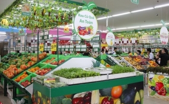 Bán lẻ hàng hoá, dịch vụ tiêu dùng đạt 561.700 tỷ đồng
