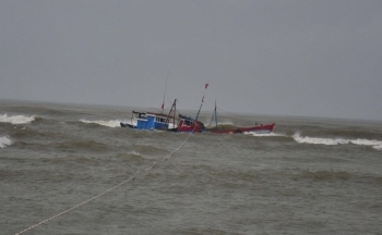 Thời tiết biển hôm nay 4/4/2025: Biển Đông có gió mạnh