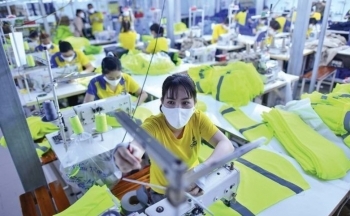 Đơn hàng tốt, doanh nghiệp dệt may thu lãi lớn