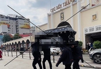 Xử nghiêm content 'bẩn', quảng cáo 'lố' để sạch môi trường mạng