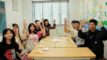 'Người mẹ' viết nên những câu chuyện đẹp bằng ngôn ngữ trái tim