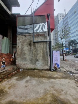 Ngõ hè bị xẻ thịt, đất nông nghiệp biến tướng: Ai chịu trách nhiệm ở Mỹ Đình 2?