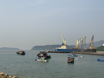 Quảng Bình cần tận dụng lợi thế Khu kinh tế Hòn La để bứt phá