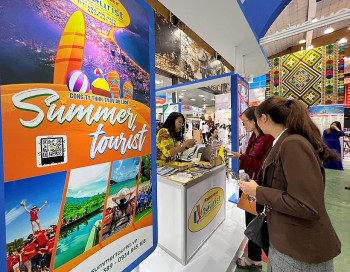 Chợ tour VITM 2025 ‘tung’ vé máy bay, kỳ nghỉ giá sốc