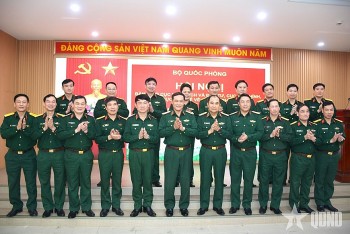 Bộ Quốc phòng tổ chức bàn giao 2 đơn vị về Cục Tài chính