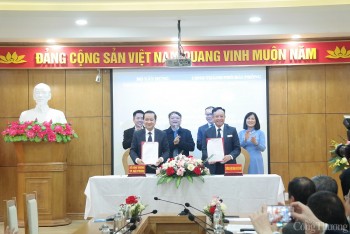 Sở Công Thương Hải Phòng ký kết phát triển công nghiệp, thương mại