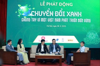 Ô nhiễm không khí báo động, kinh tế phải xanh hóa