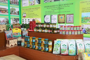 Hàng loạt sản phẩm OCOP ‘đổ bộ’ Lễ hội Đền Hùng 2025