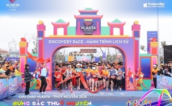Gần 2.000 người tham gia giải chạy 'Bừng sắc Thủy Nguyên'