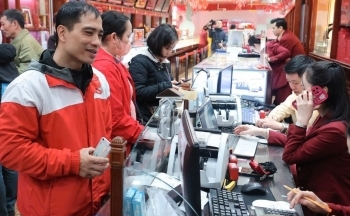 Giá vàng giảm nhiệt, người mua vàng thắng lớn