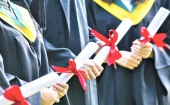 Bộ Giáo dục và Đào tạo đề xuất gì về bồi hoàn phí đào tạo?