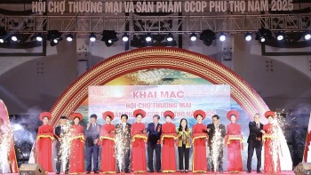 Hơn 250 gian hàng tại Hội chợ Thương mại và sản phẩm OCOP Phú Thọ