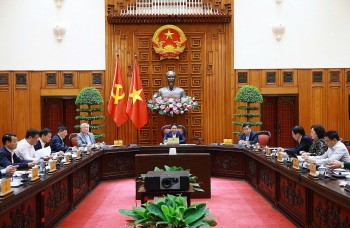 Thủ tướng Chính phủ họp với các bộ, ngành về mức thuế của Hoa Kỳ với hàng hoá Việt Nam