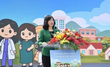 Bộ trưởng Bộ Y tế: Nâng cao sức khỏe nhân dân là đầu tư cho phát triển
