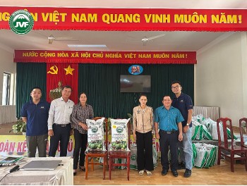 Phân Bón Việt Nhật đồng hành cùng nhà nông chuyên nghiệp