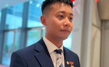 Cho thôi Ủy viên Mặt trận Tổ quốc với Quang Linh Vlog