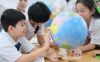 Phụ huynh nói gì về tổ chức học 2 buổi/ngày?