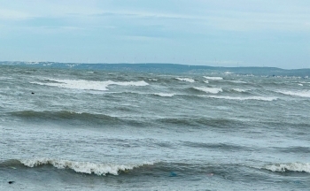 Thời tiết biển hôm nay 23/5/2025: Bắc Biển Đông chuyển hướng gió