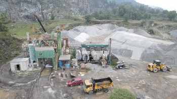 Hà Tĩnh: Hết hạn thuê đất, nhiều doanh nghiệp 'chây ì' không chịu di dời tài sản