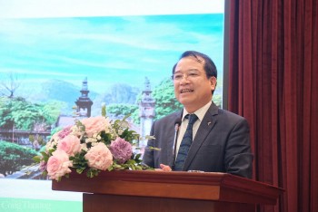 Làm thế nào để tăng doanh thu ngành du lịch?