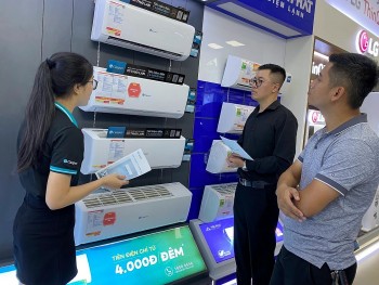 Sôi động thị trường điện lạnh, đón đầu mùa nắng nóng