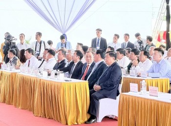 Khởi công Dự án khu đô thị du lịch lấn biển Cần Giờ của Vingroup