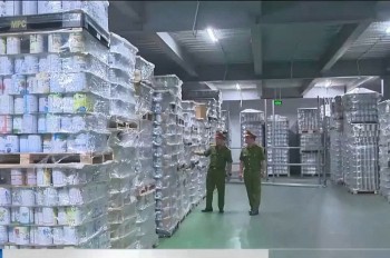 Quản lý thị trường chỉ ra 3 khó khăn trong kiểm tra, xử lý thực phẩm vi phạm