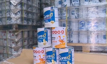 Bất cập ngăn chặn sữa giả: Quản lý thị trường muốn xác định hàng giả phải có phản ánh