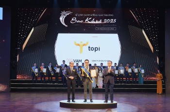 TOPI vinh dự nhận giải Sao Khuê với hạng mục Fintech