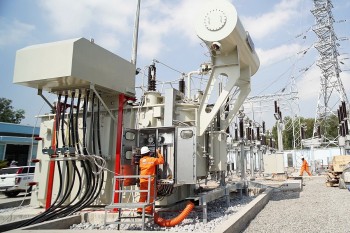 Đóng điện 6 công trình điện 110kV chào mừng 50 năm thành lập EVNSPC