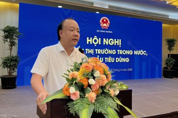 Phát triển thị trường trong nước mang ý nghĩa sống còn