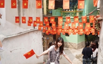 Giới trẻ hòa nhịp đại lễ 30/4: Tự hào, lan tỏa và sáng tạo