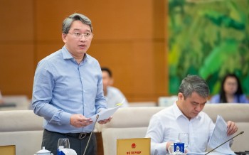 Ban hành văn bản quy phạm pháp luật: Bổ sung thẩm quyền cấp xã