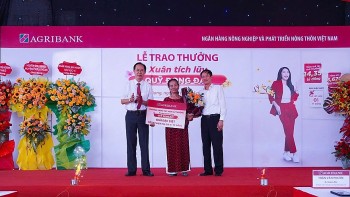 Agribank trao giải chương trình tiết kiệm dự thưởng 'Xuân tích lũy - Quỹ đong đầy'