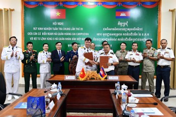 Hải quân Việt Nam - Campuchia rút kinh nghiệm tuần tra chung