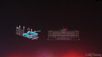 Mãn nhãn màn tổng duyệt 10.500 drone thắp sáng bầu trời TP. Hồ Chí Minh