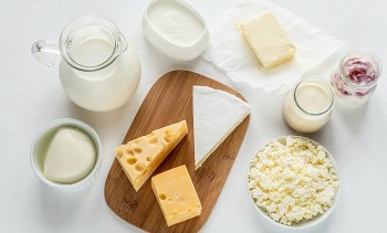 Nhập khẩu sữa tăng mạnh, thị trường nội địa cạnh tranh cao