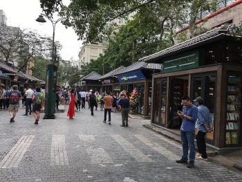 Người Việt đang 'du lịch tại chỗ' theo cách rất riêng