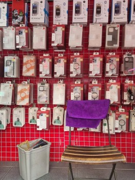 Quản lý thị trường sẽ kiểm tra ô tô 'Phụ kiện MAX' bán hàng trôi nổi