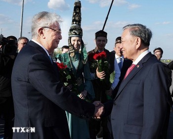 Tổng Bí thư Tô Lâm mong Hội đoàn người Việt tại Kazakhstan là cầu nối vững chắc kiều bào với quê hương