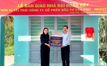 Văn Phú – Invest ủng hộ 720 triệu đồng xóa nhà tạm, nhà dột nát