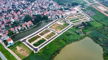 Hà Nam, Ninh Bình 'nóng' đất nền đấu giá