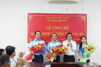 Hậu Giang: Bổ nhiệm loạt lãnh đạo Chi cục Quản lý thị trường